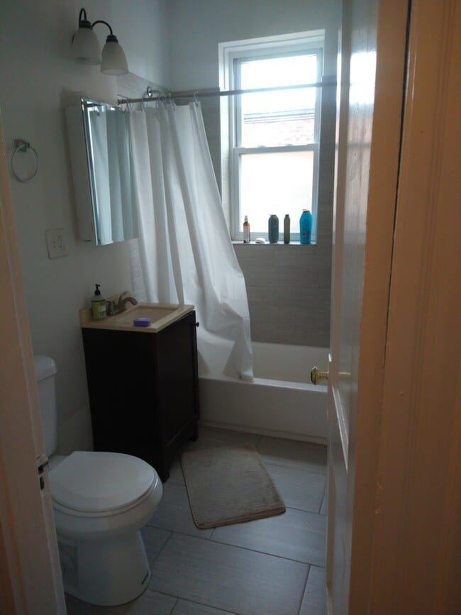 Photo - 69 Saint Botolph St