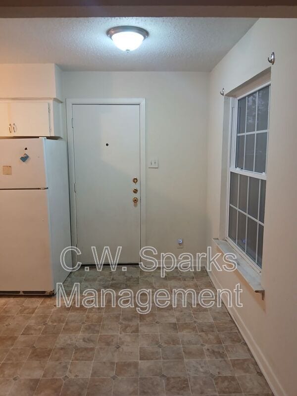 Photo - 3015 Avon St