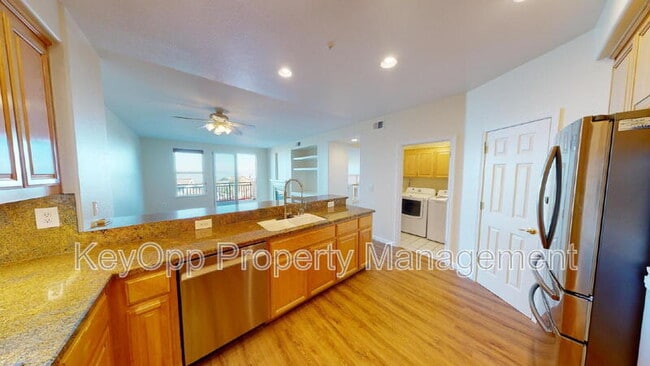 Photo - 123 Warbler Ln