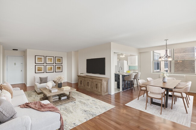 Photo - 50 Glenbrook Rd Unidad APT 10J