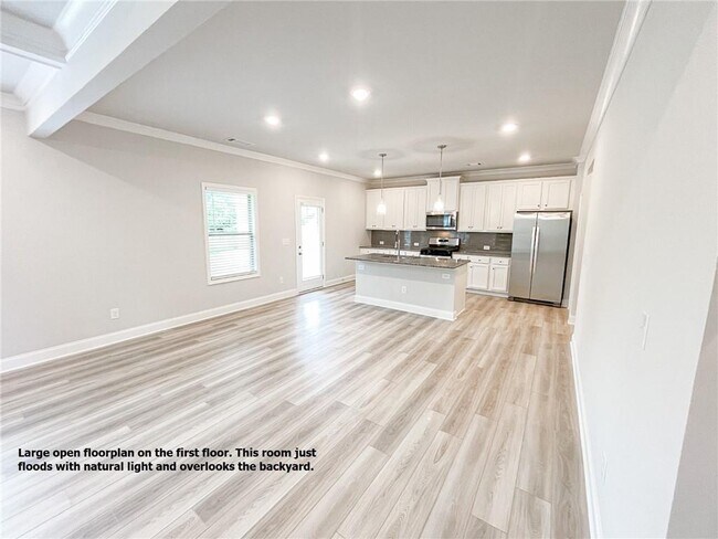 Photo - 4624 Silver Oak Dr SW