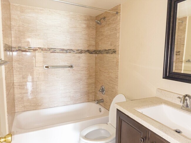 Photo - 34 S Ortman Dr Unidad 34-B