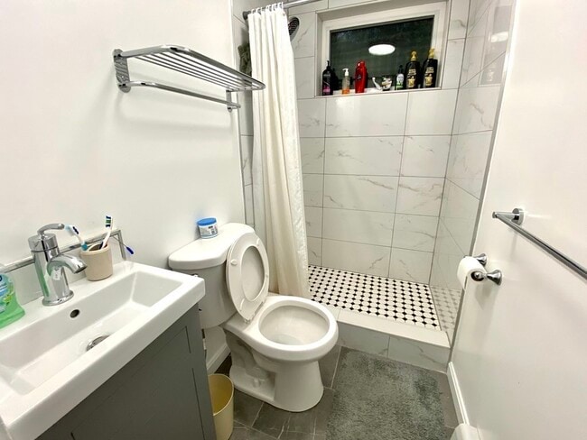 Photo - 1 Torpie St Unit 2