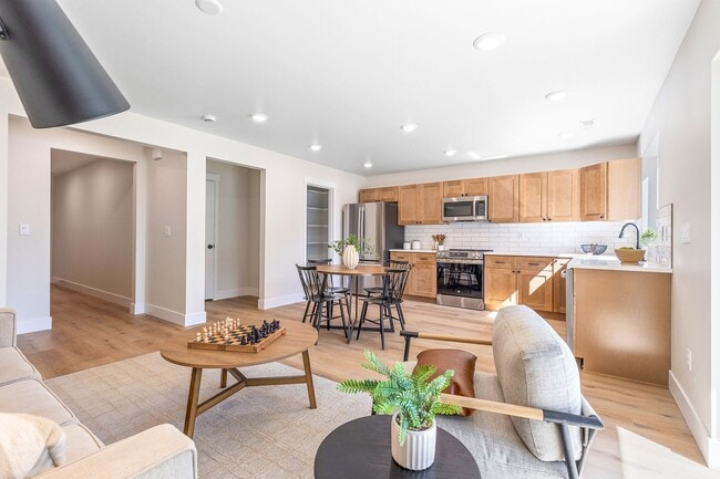 Photo - 609 N Rd 34 Unit A ??FIRST MONTH RENT FREE??