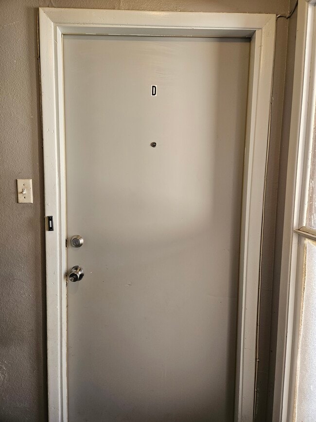 Building Photo - 544 Chama St SE Unit D
