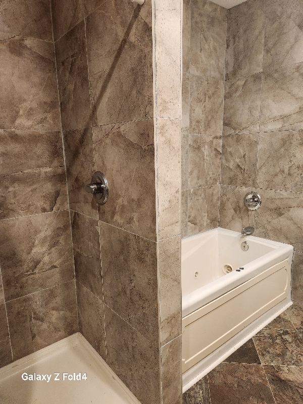 Photo - 4456 Railroad St