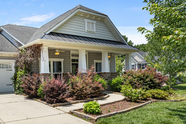 Photo - 4006 Fall Oak Terrace