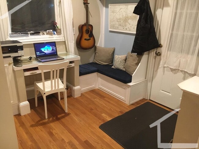 Photo - Lovely, De-leaded 3-bed, 2-bath Newton Apartment