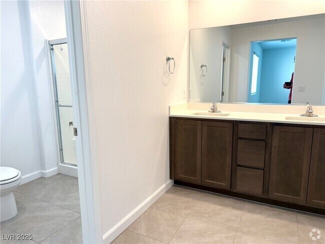 Building Photo - 3526 Golden Chariot Ave Rental