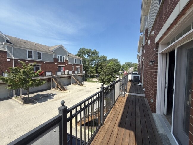 Photo - 2209 S Crambourne Way