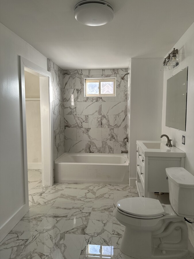 Photo - 1022 Mathews Ave