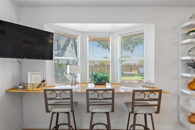 Photo - 2810 2nd Ave S