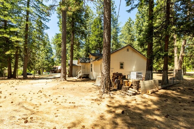 Photo - 6885 Kings Row Dr