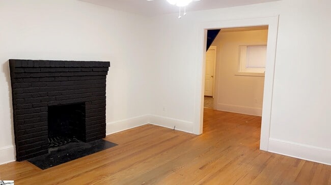 Photo - 16 Underwood Ave