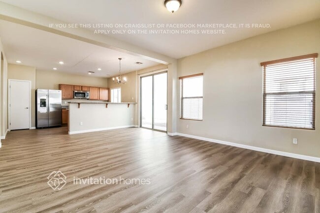 Photo - 5858 E Hoover Ave