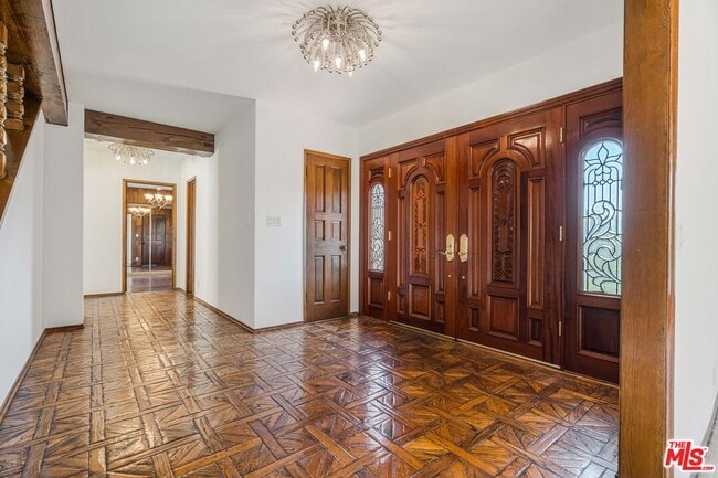 Photo - 1181 Somera Rd