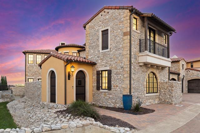 Photo - 28 Comillas Dr