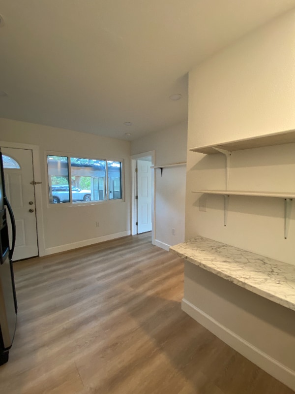 Photo - 201 Harmons Way