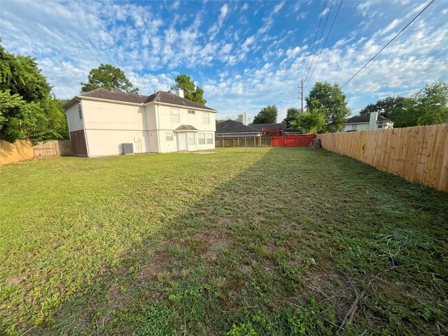 Building Photo - 8202 Alabaster Dr Rental