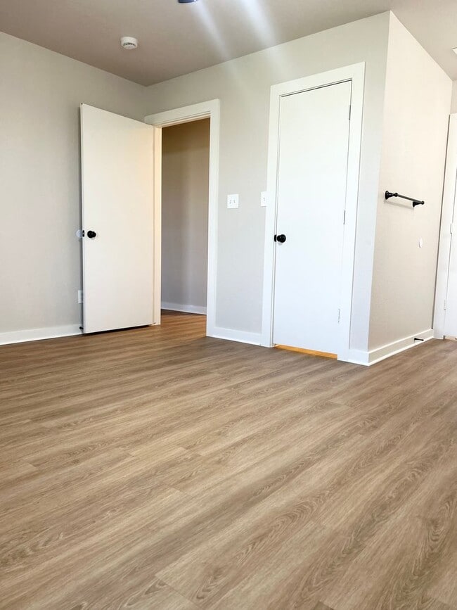 Photo - Charming Remodeled Duplex - Move- in READY!