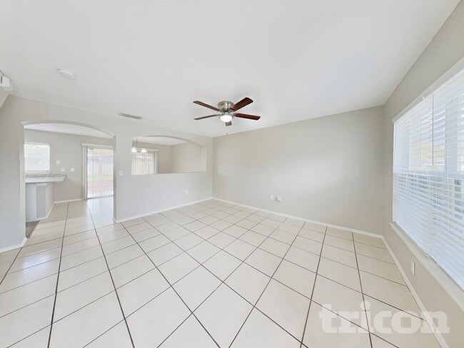 1227 Carey Glen Cir