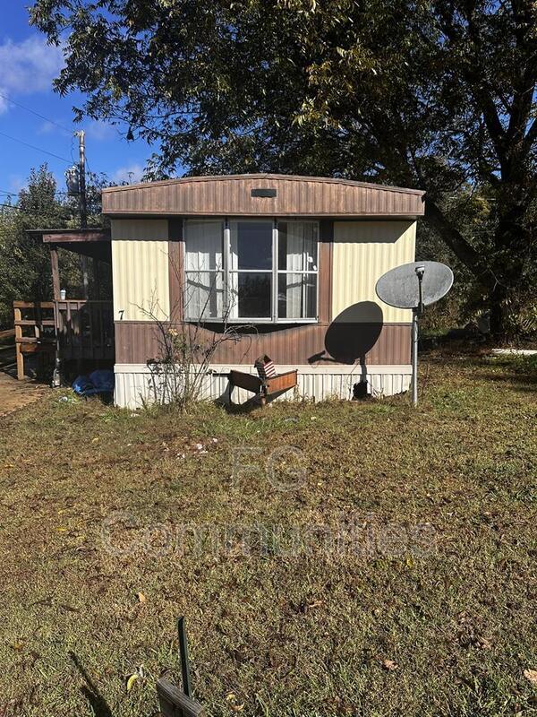 Photo - 1815 Conley Rd