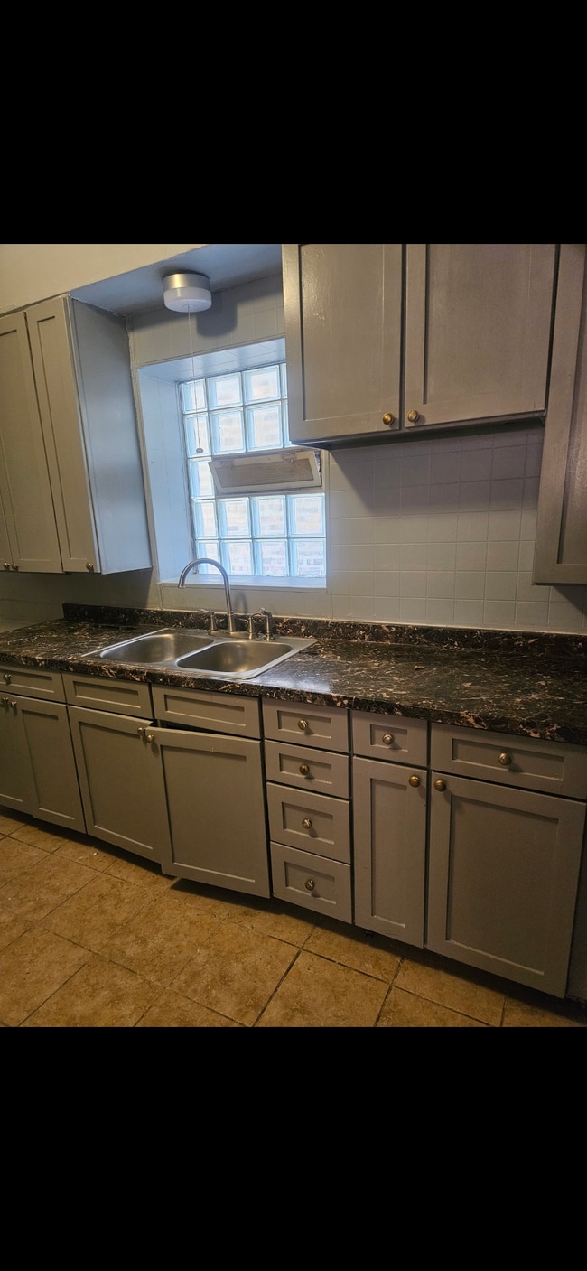 Photo - 5309 W Jackson Blvd Unit 1stfloor