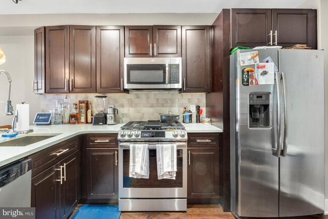 Photo - 834 N 19th St Unit 3