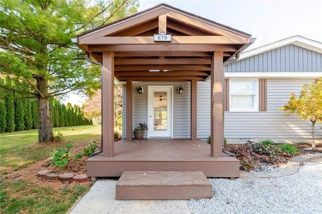 Photo - 679 Lakengren Dr