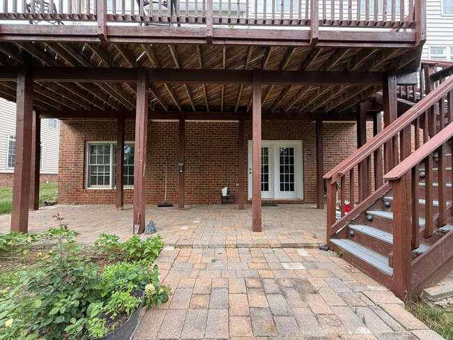Photo - 8010 Tysons Oaks Ct