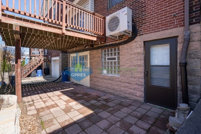 Photo - **Price reduction** Spacious 3-Bedroom Hom...