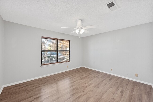 Photo - 3815 Menchaca Rd Unidad 38