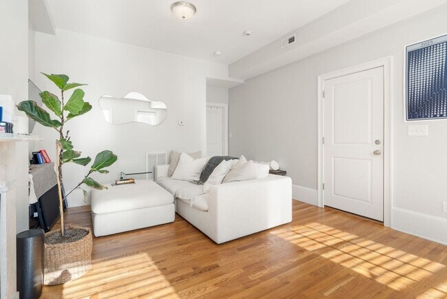 97 West Cedar St Unit C