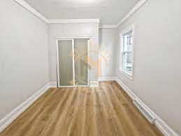 Photo - 1328 N Main St Unidad 1328 n Main Street Lower