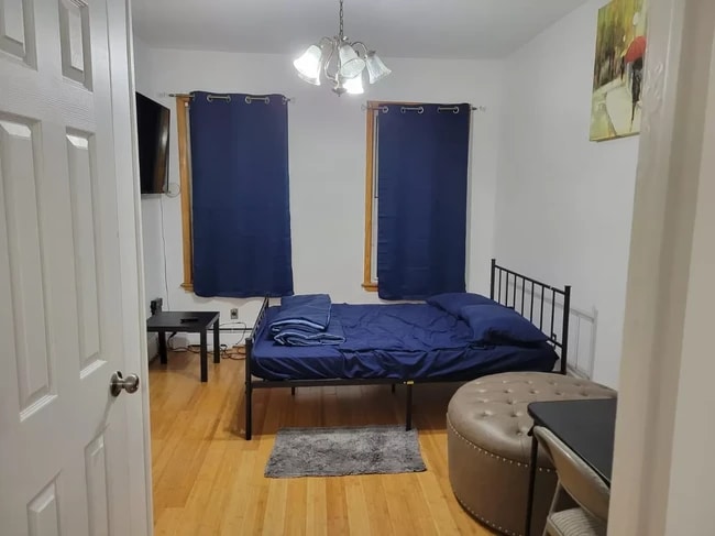 Building Photo - 21 Wright Ave Unit 1