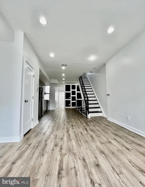 Photo - 2105 E Huntingdon St