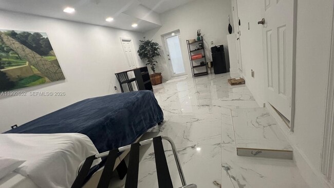 Photo - 10042 SW 161st Ave