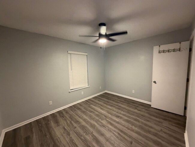Photo - 1551 Pullen Rd