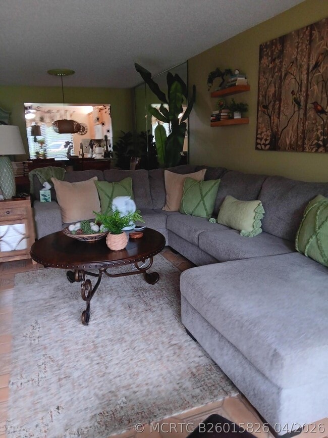 5701 Fairway Park Dr Unit 103