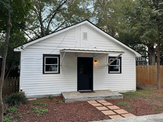 275 Boulevard Heights