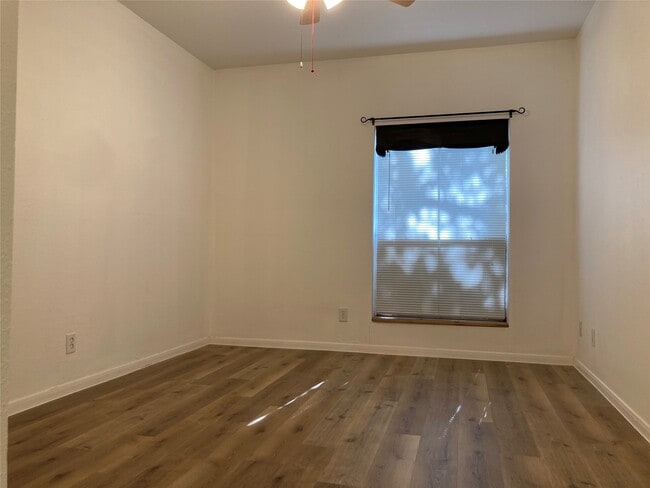 Photo - 6500 Harbor Town Dr Unit 3107