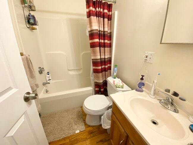 Photo - 840 Huntington Ave