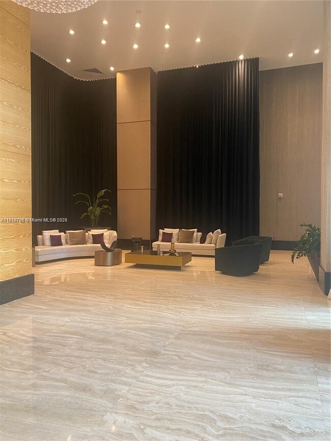 Photo - 950 Brickell Bay Dr Unit 602