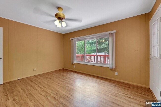 Photo - 36 Benton Rd