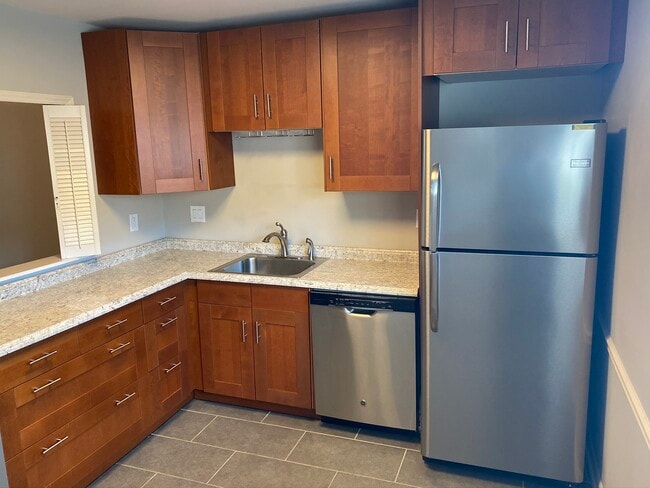 Photo - 1627 10th St Pl NW