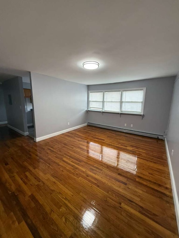 Photo - 364 Williamson St