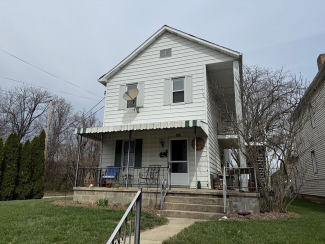 Building Photo - 429-431 E. King Street Unit 431