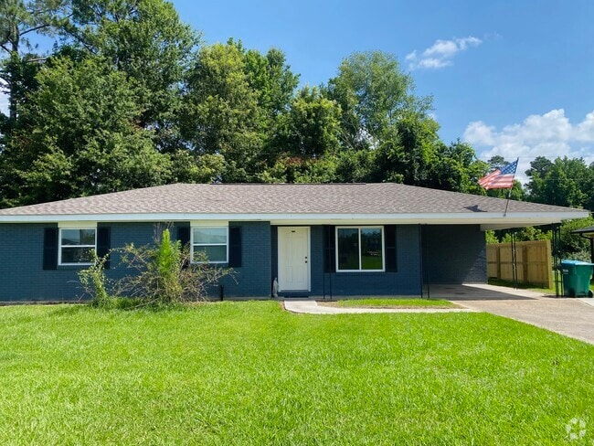 Building Photo - 15135 Montecino Dr Rental