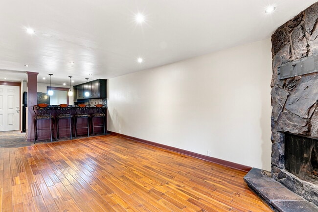 Photo - 2645 Woodstone Pl