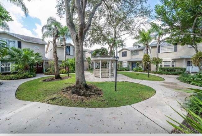 Photo - 14600 SW 122nd Pl